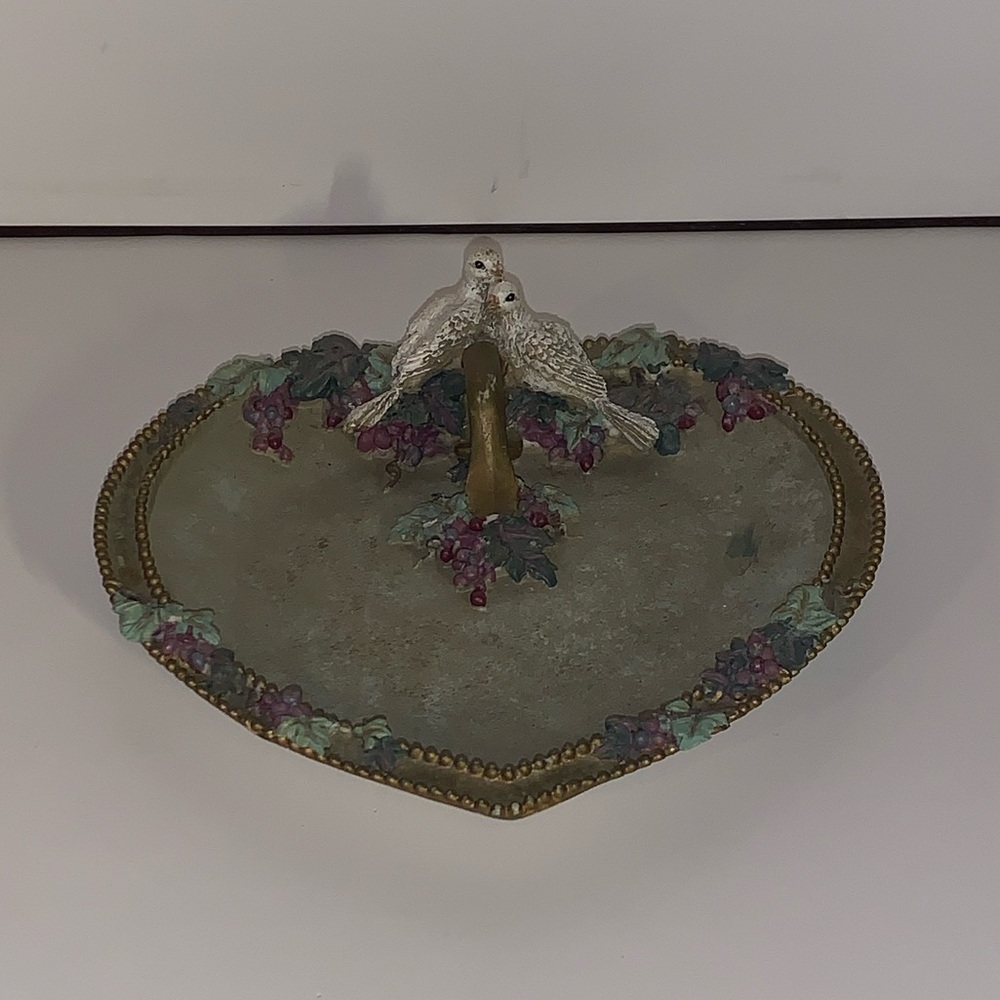 🕊️ VINTAGE 1997 INNOVATION GIFTWARE FOREVER YOURS DOVES JEWELERY TRAY 🕊️ - Picture 2 of 7